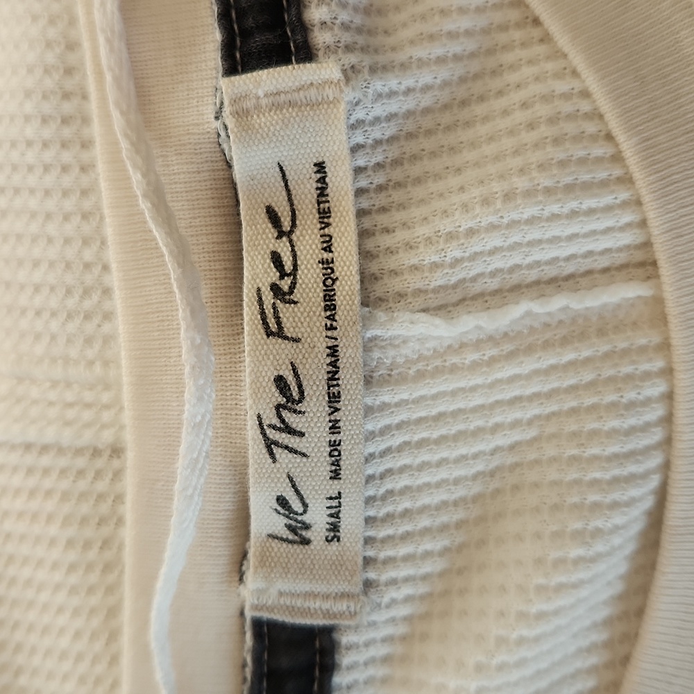 NWOT..Free People thermal top - Picture 5 of 7